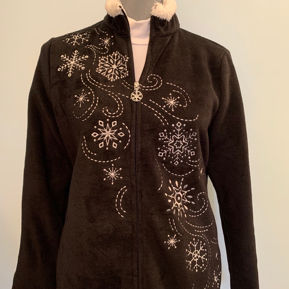 Sweater/Jacket